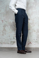 Tailored Single-Pleat Trousers in Blue Linen B1C
